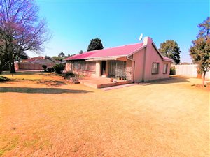 4 Bed House in Berton Park