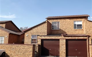 2 Bedroom Duplex in Honey Park