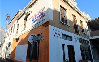 180 m² Commercial space in Woodstock