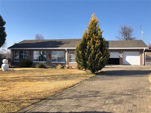 3 Bed House in Morelig