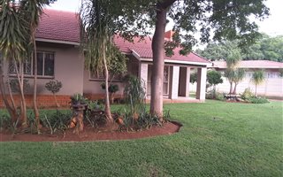 3 Bedroom House in Protea Park