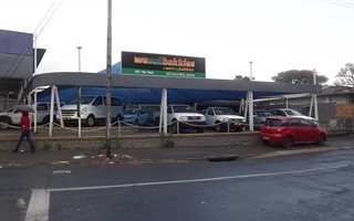 160 m² Commercial space in Gezina