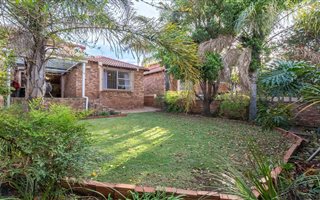 3 Bedroom Townhouse in Allens Nek