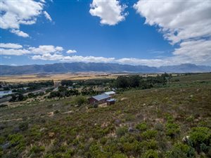 12 ha Farm in Tulbagh