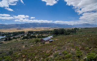 12 ha Farm in Tulbagh