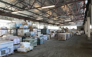 1000 m² Industrial space in Elsies River