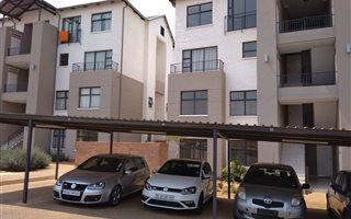 3 Bedroom Townhouse in Wilgeheuwel