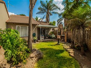 2 Bed Townhouse in Pomona
