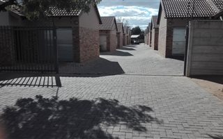 3 Bedroom Townhouse in Annadale