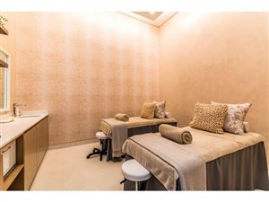 2 Bed Apartment in Waterfall Estate