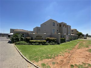 2 Bed Townhouse in Jansen Park