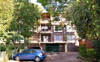 3 Bedroom Apartment in Windsor West