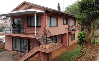 6 Bedroom House in Greenwood Park