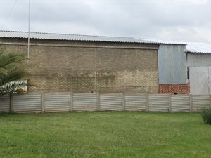 350 m² Commercial space in Benoni AH