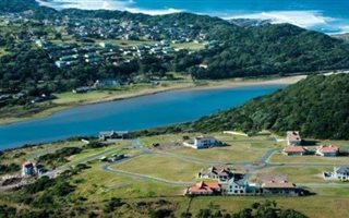 812 m² Land available in Glen Gariff