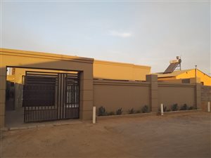 3 Bed House in Benoni CBD