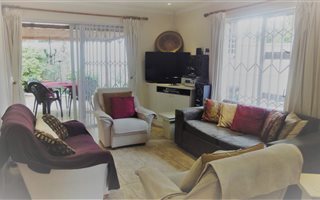 1 Bedroom Flat in Meadowridge