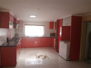 2 Bed Garden Cottage in Primrose