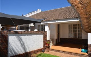 3 Bedroom Townhouse in Chroom Park