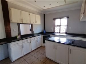 3 Bed House in Wentworth