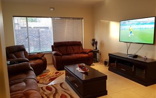 3 Bedroom Townhouse in Buccleuch