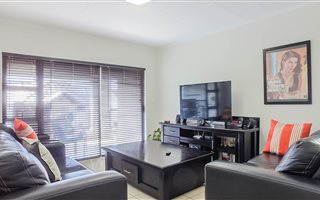 2 Bedroom Apartment in Greenstone Crest