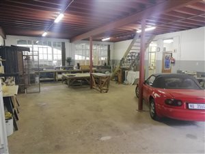365 m² Commercial space in Pinetown Central