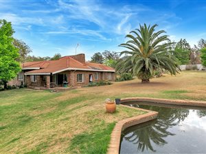 1.2 ha Farm in Glen Austin