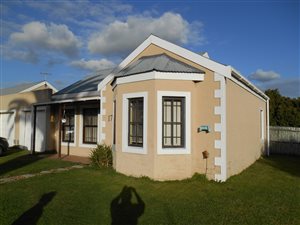 2 Bed Townhouse in Vredenberg