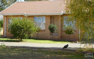 3 Bedroom Townhouse in Ladybrand