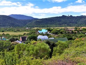 750 m² Land available in Wilderness