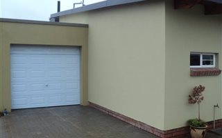 2 Bedroom Apartment in Waterval East
