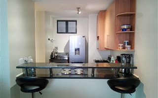 2 Bedroom Apartment in Rooihuiskraal