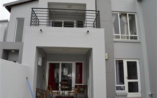 2 Bedroom Apartment in Broadacres