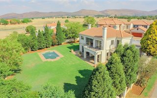 3 Bedroom House in Hartbeespoort Dam