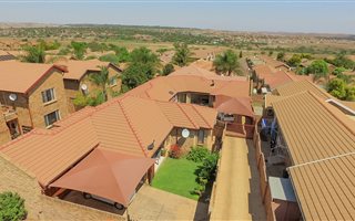3 Bedroom House in Amberfield