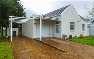2 Bedroom House in Wellington Central