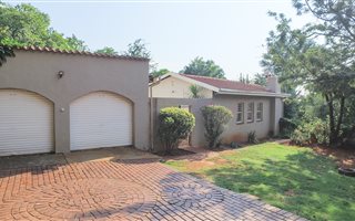 3 Bedroom House in Glenanda