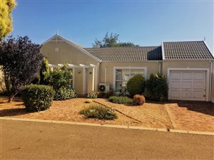 3 Bed Townhouse in Bizweni
