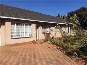 3 Bedroom House in The Stewards