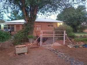 7.2 ha Smallholding in Bloemspruit