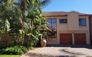 4 Bedroom Duplex in Woodhill