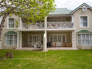 2 Bed Apartment in River Club