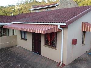 3 Bed House in Shallcross