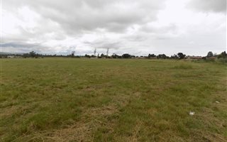 600 m² Land available in Newcastle Central