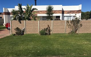 3 Bedroom House in Gouritsmond