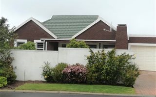 3 Bedroom Townhouse in D Urbanvale