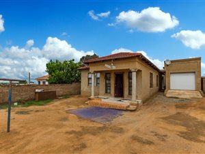 3 Bed House in Tshepisong