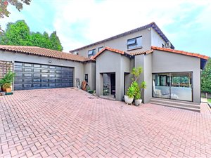 4 Bed House in Kyalami Hills