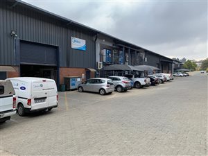1513 m² Industrial space in Laser Park